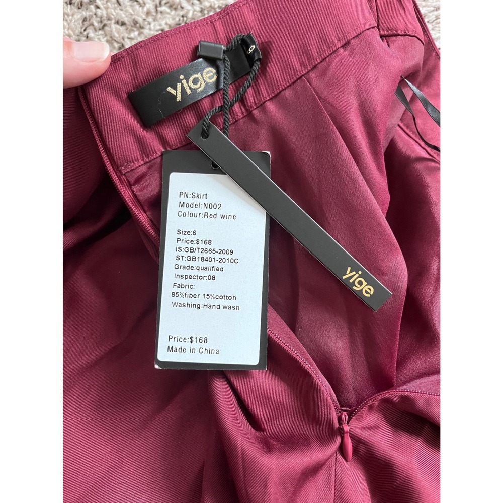 Yige Red Wine Pleated Midi Skirt N002 High Waist A-Line Size 6 NEW - Picture 3 of 6
